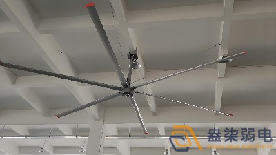 工業(yè)廠房通風(fēng)降溫如何選擇大風(fēng)扇？