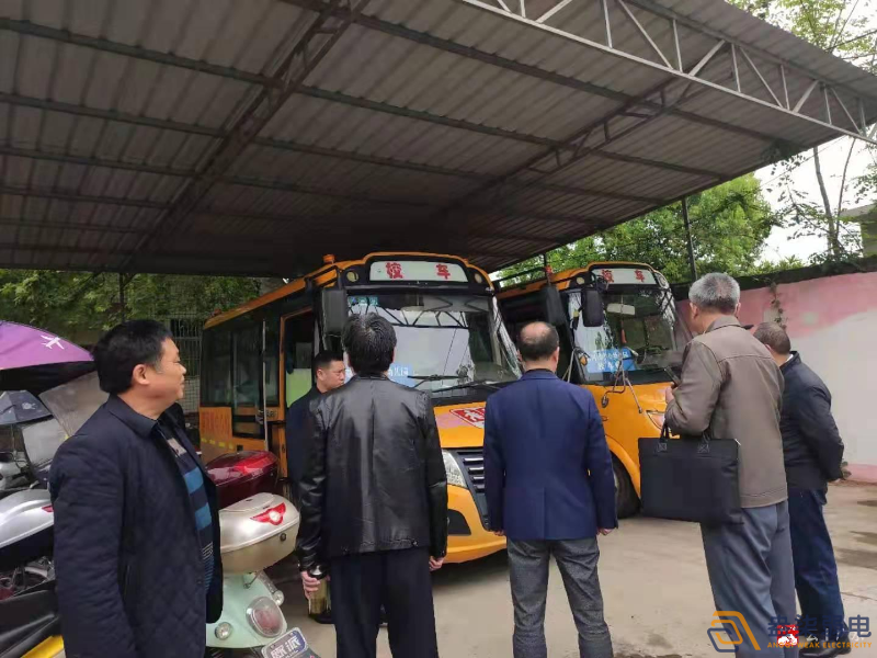 校車監(jiān)控管理是如何實(shí)現(xiàn)？