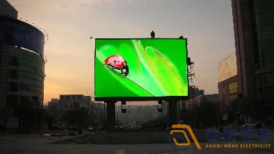 LED顯示屏：戶外使用需要考慮哪些參數(shù)？