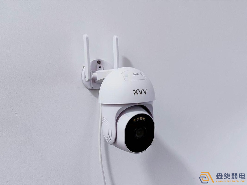 無電無網(wǎng)監(jiān)控?cái)z像頭怎樣使用？