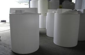 PE水箱-PE加藥箱-滾塑制品開發(fā)_慈溪市君益塑業(yè)